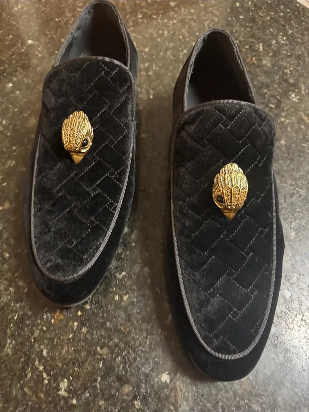 NEW NEW Black Velvet Men’s Slip-On Loafers with Gold Emblem
